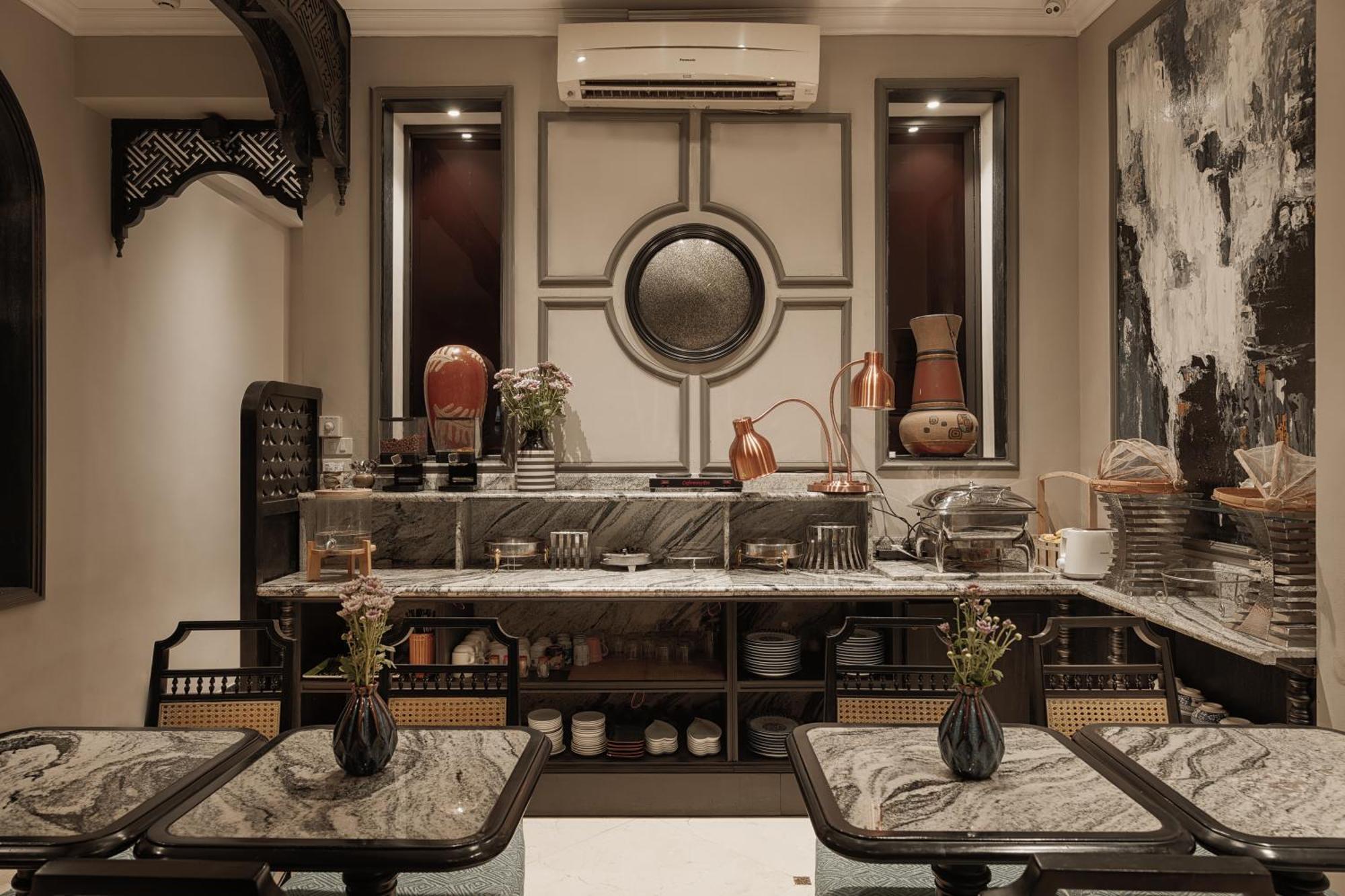 Hanoi Graceful Hotel And Travel Esterno foto